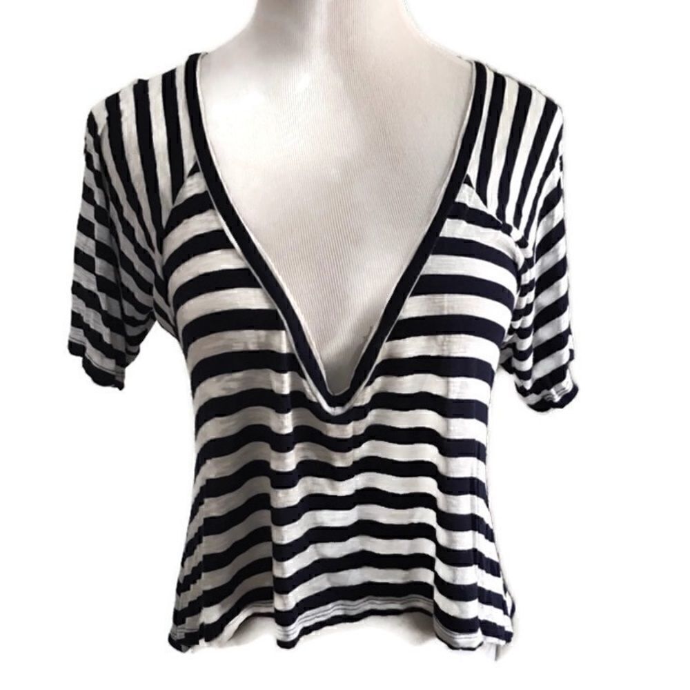 Emma and Sam Striped Short Sleeve Top Sz S